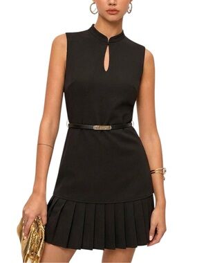 Commense Black Keyhole Pleated Hem Belted Mini Dress Small NWT Belt Included